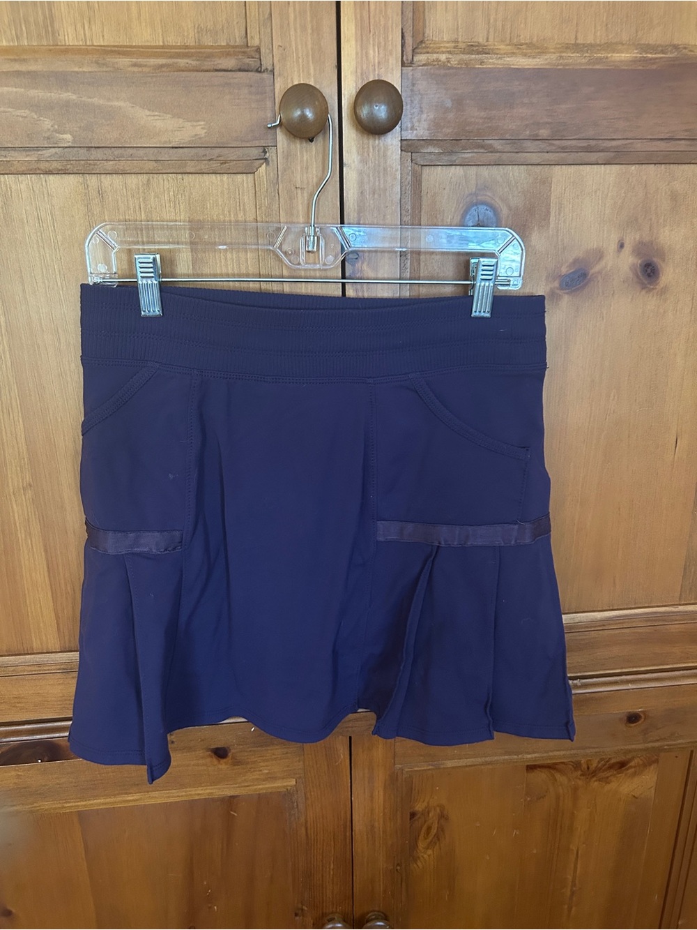 Athleta Deep purple skort with Pocket Details